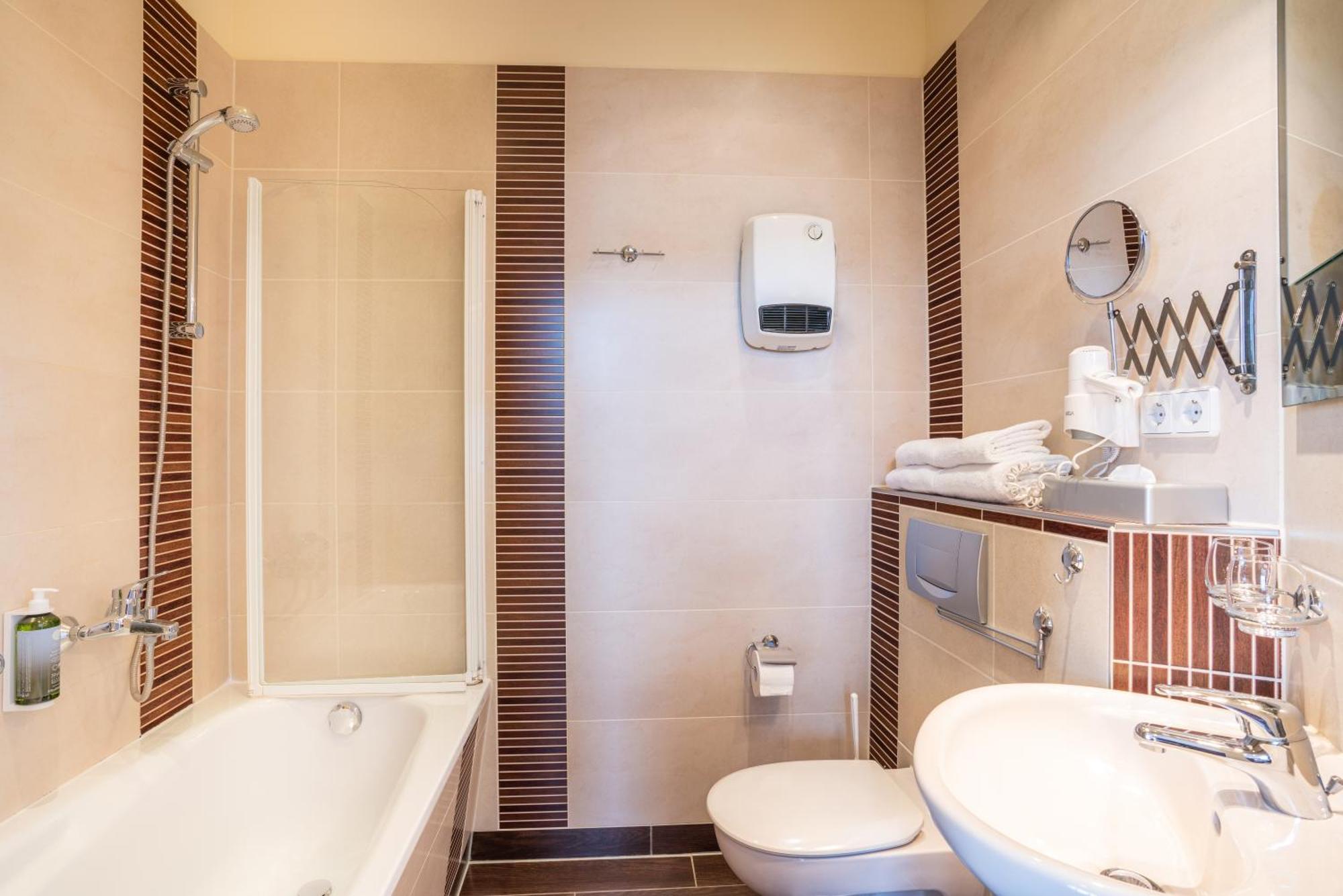 Hotel Buchenpark Heringsdorf  Phòng bức ảnh